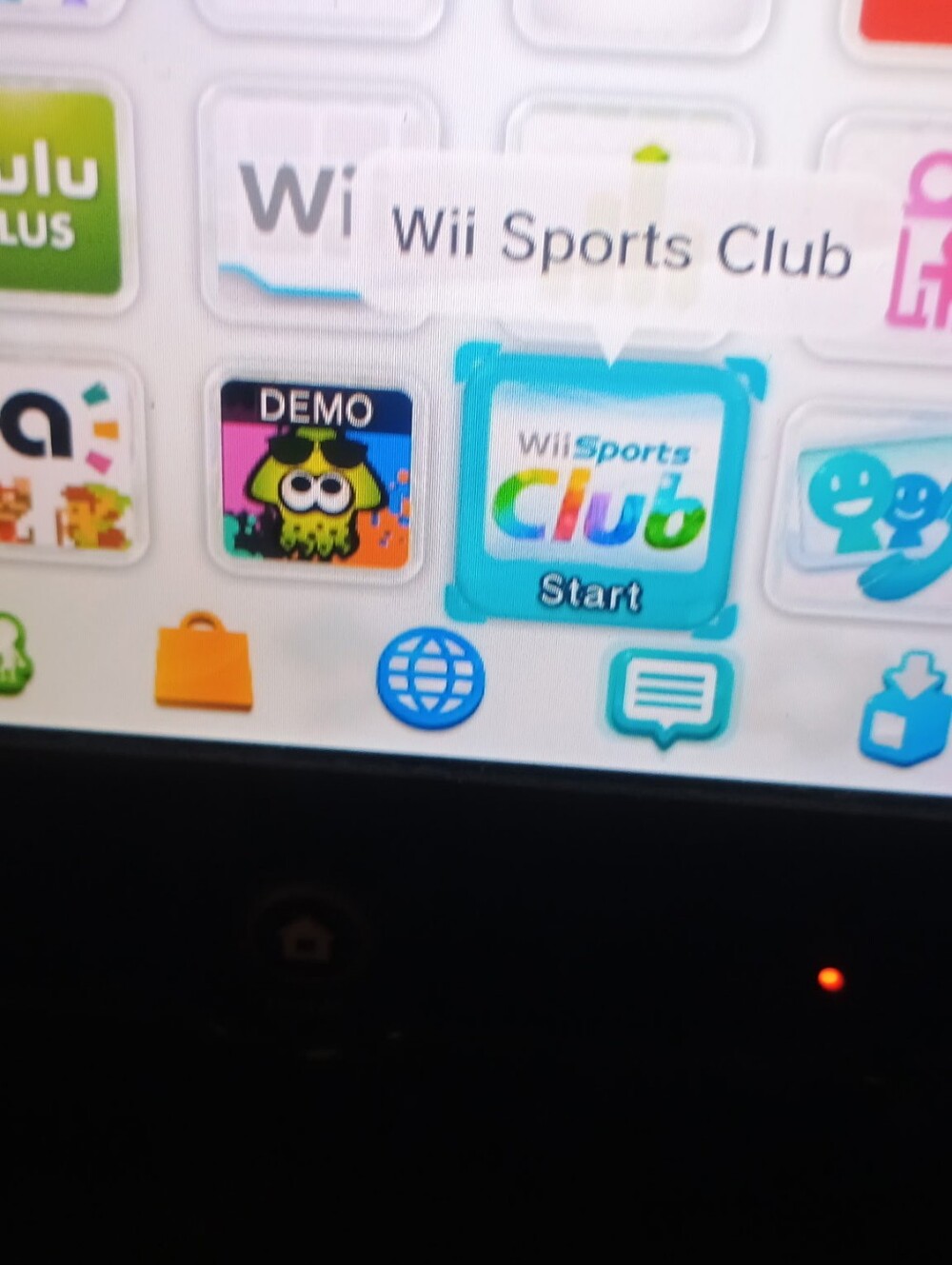 Nintendo Wii U Console in Black with 32GB Badge - Picture 15 of 15